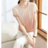 Korean Simple Loose O-neck Jacquard Ice Silk Short Sleeved T-shirt Women Contrasting Colors Diamond Screw Thread Summer Knit Top - Image 6