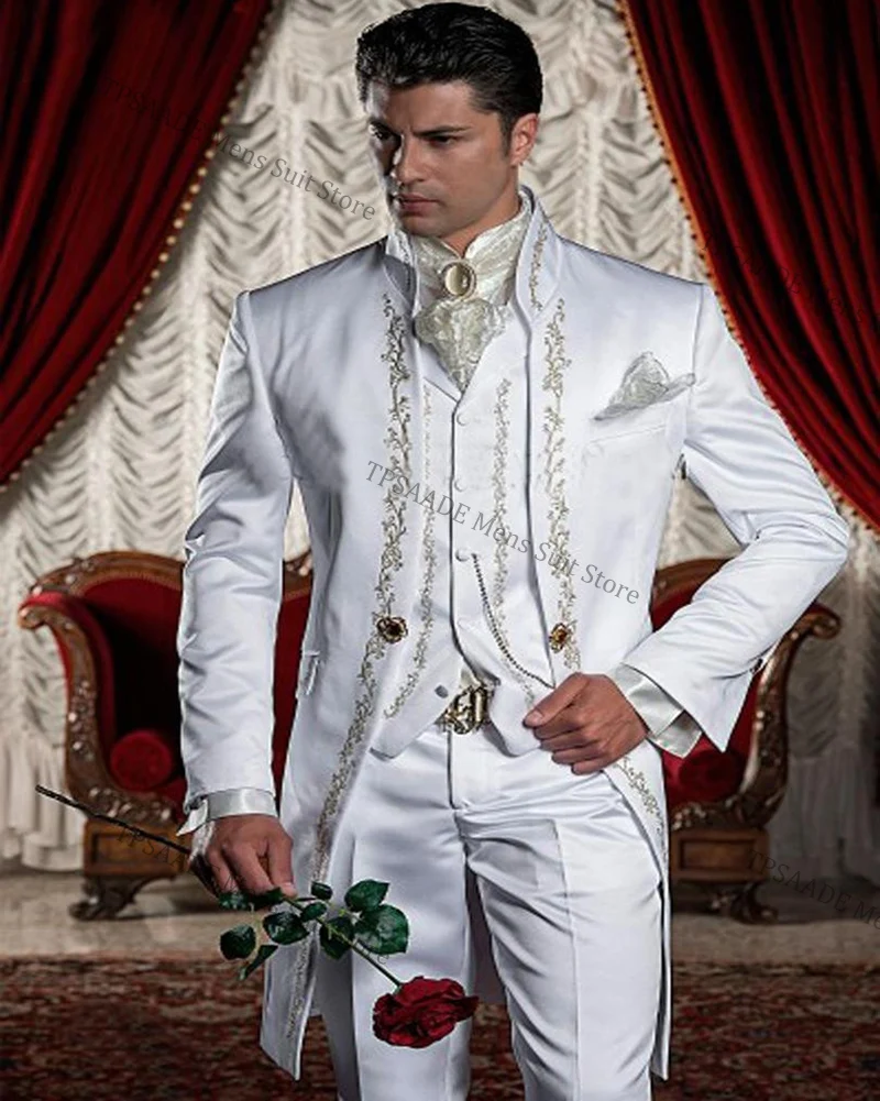 Custom Made White Embroidery Groom Tuxedos Stand Collar Groomsmen Blazer Man Wedding Suit（Jacket Pants Vest Tie Handkerchief)