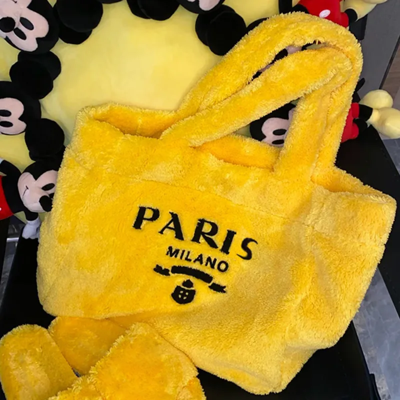 Casual Soft Plush Large Tote Women Shoulder Bags Designer Brands Lady Handbags Luxury Faux Fur Hand Bags Warm Winter Purses 2021