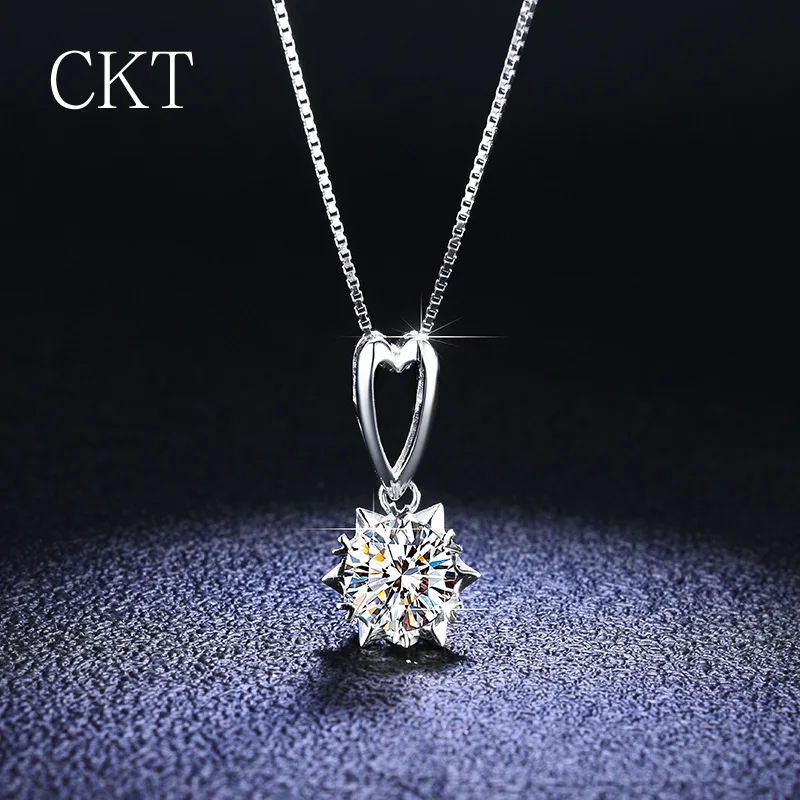 Luxury PT950 Platinum 1CT Certified Moissanite Necklace Sunflower Diamond Pendant Necklace for Women Promise Wedding Jewelry