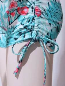 Kids Girls 3 Pcs Sun Protection Swimsuit Set Long Sleeve Front Zipper Coat with Tropical Print Tank Tops Shorts Tankini Outfit - Image 6