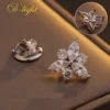 Exquisite Crystal Snow Collar Pin Luxury Brooch Inlaid Pearl Zircon Corsage Blouse Lapel Pin Bag Suit Collar Buckle Accessories - Image 2