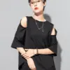 [EAM] Women Black Off Shoulder Big Size Casual T-shirt New Round Neck Half Sleeve Fashion Tide Spring Summer 2024