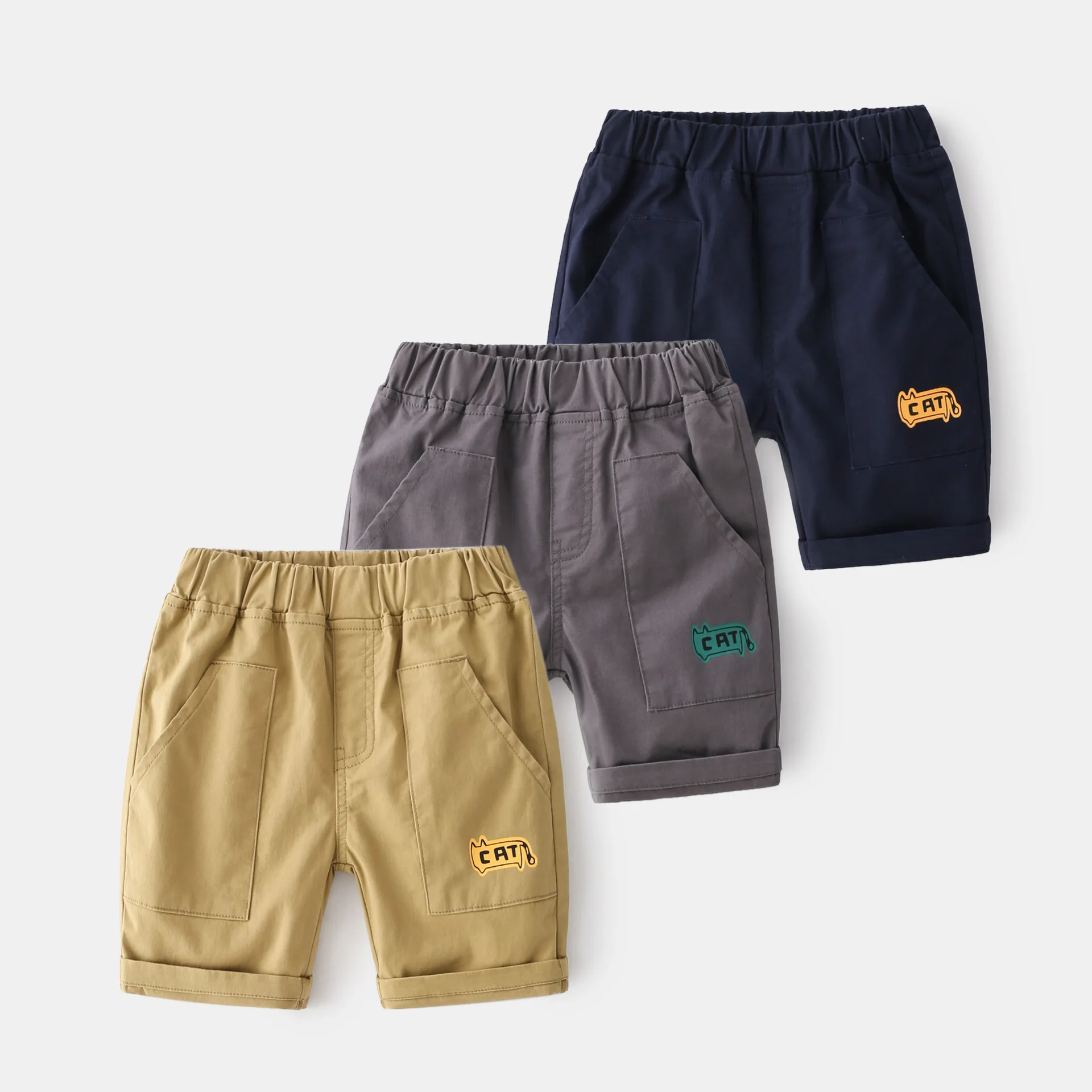 Children's Summer Cool Mid-Waist Letters Print Shorts Boys' Elastic Waist Capri Pants Kids Knee-length Trousers Ages 3-8 3 Color