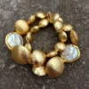 Y·YING 2 Strands Freshwater Cultured White Coin Pearl Gold Plated Brushed Bead Bead Bracelet Women Wedding Jewelry - Image 5