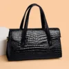 2023 High Quality Bags for Women Large Capacity Shoulder Bag Premium Handbag Trendy Versatile Crossbody Bag Fashion Shoulder Bag - Image 3