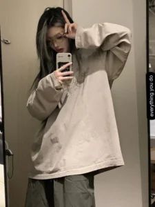 American Retro Print T Shirt Women Autumn Casual Long Sleeve Oversized Tops Female Korean Fashion Harajuku Loose Y2k Streetwear - Image 3