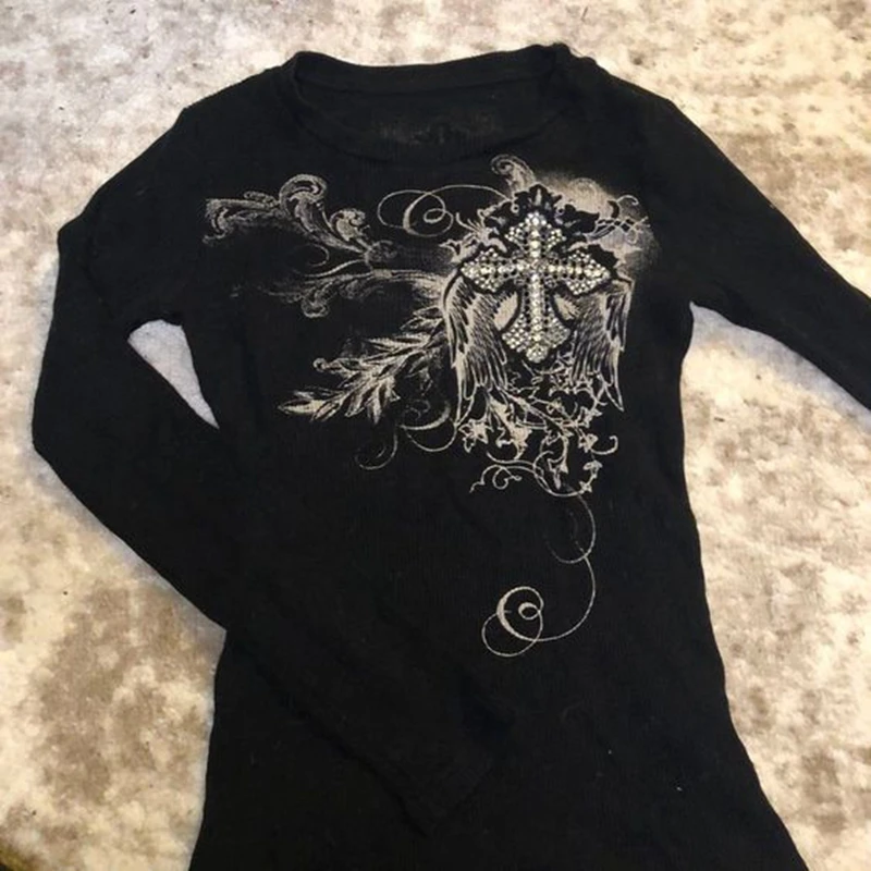 E-girl Indie Fairy Grunge Retro Crop Tops Y2K Graphic Long Sleeve T Shirt 00s Retro Aesthetics Mall Goth Pullovers Tees Women