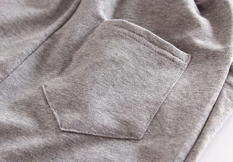 2272060585_687124332