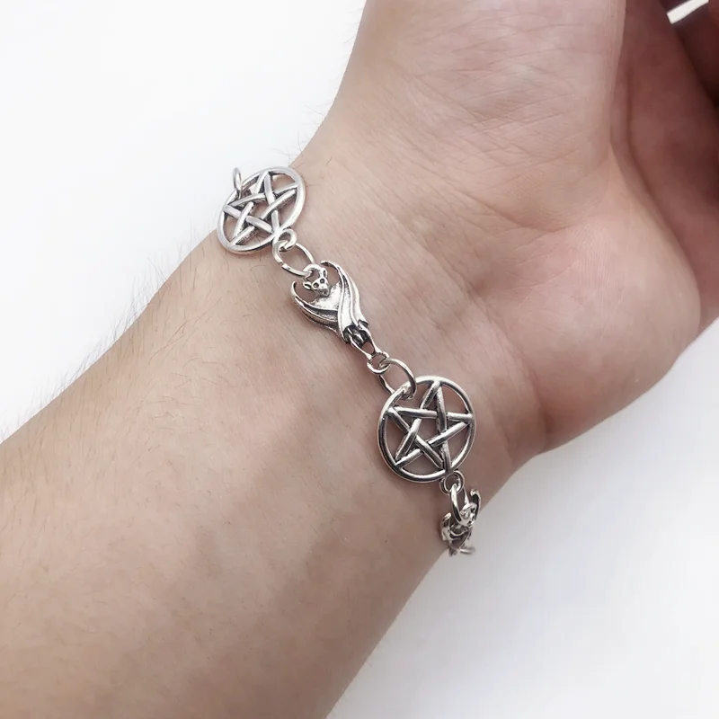 Occult Dark Goth Independent Pentagram Bat Bracelet Women's E Girl Grunge Aesthetic Accessories Jewelry Unif Bracelet