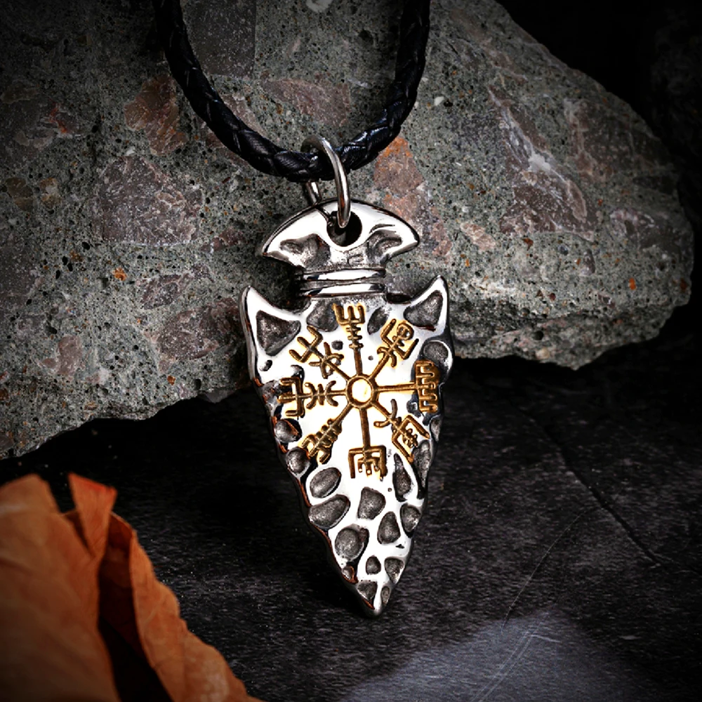 Norse Rune Shield Compass Necklace Men Double-sided Stainless Steel Viking Thor's Hammer Pendant Slavic Amulet Icelandic Jewelry