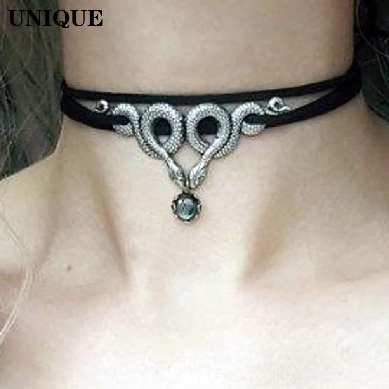 2025 Vintage Snake Pendant Necklace For Men Women Fashion Gothic Jewelry Bizarre Religious Miko Double Chain Choker One Piece