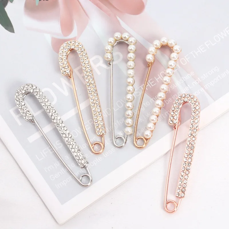 Luxurious Rhinestones Brooches Fashion Women Elegant Gold Silver Color Pins Crystal Safety Metal Pin Cardigan Shawl Scarf Buckle