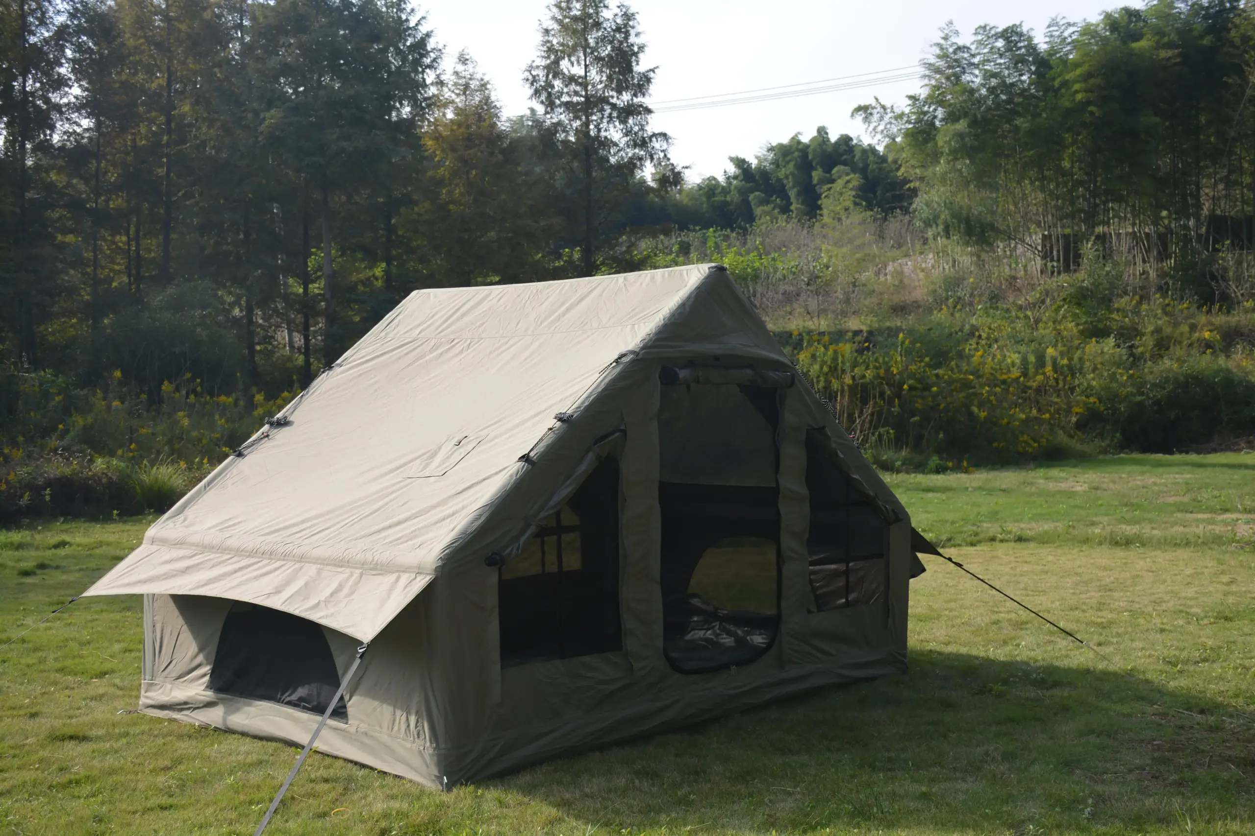 Inflatable 4-Season Camping Tent for 4-6 People - Waterproof & Windproof, Easy Setup Air Tent for Outdoor Glamping - Image 3