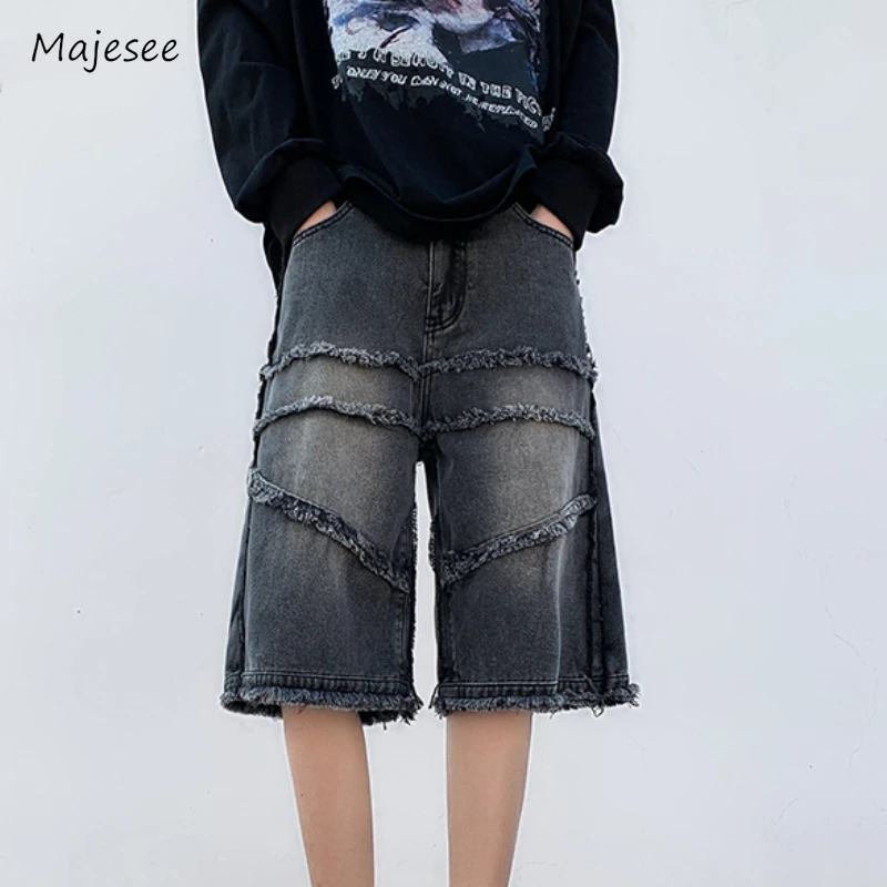 Knee-length Denim Shorts Men Japanese Style Harajuku Raw Edge Summer High Street Fashion Leisure Baggy Wide Leg Washed Frayed