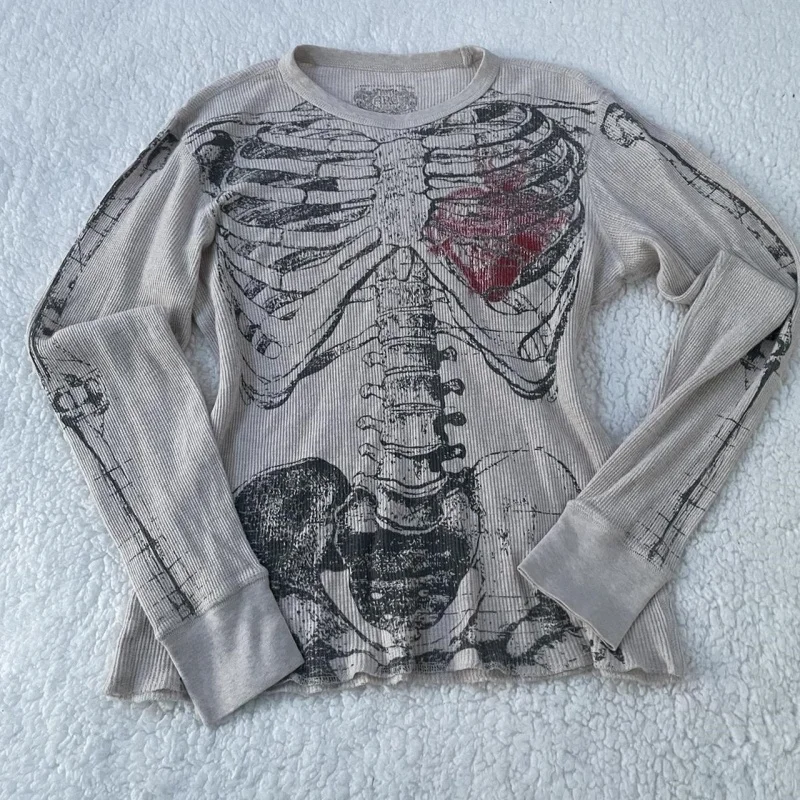 2000s Y2k Women Tops Harajuku Retro Gothic Skeleton Graphic Printed T shirt Hip Hop Tee shirt Aesthetic Long Sleeved Streetwear