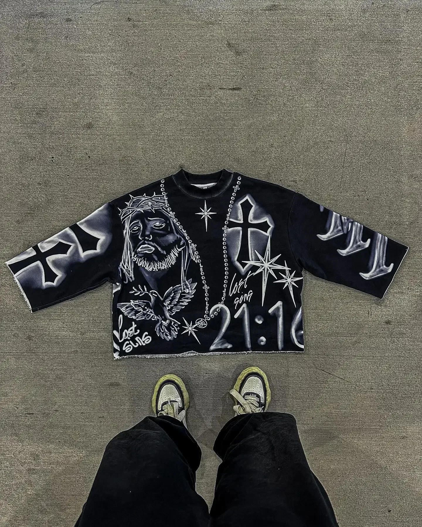 Men's Retro Tie Dye Cross T-Shirt, Gothic Hip Hop Graphic Loose y2k ins Harajuku Skin Friendly Full Print Cropped Top