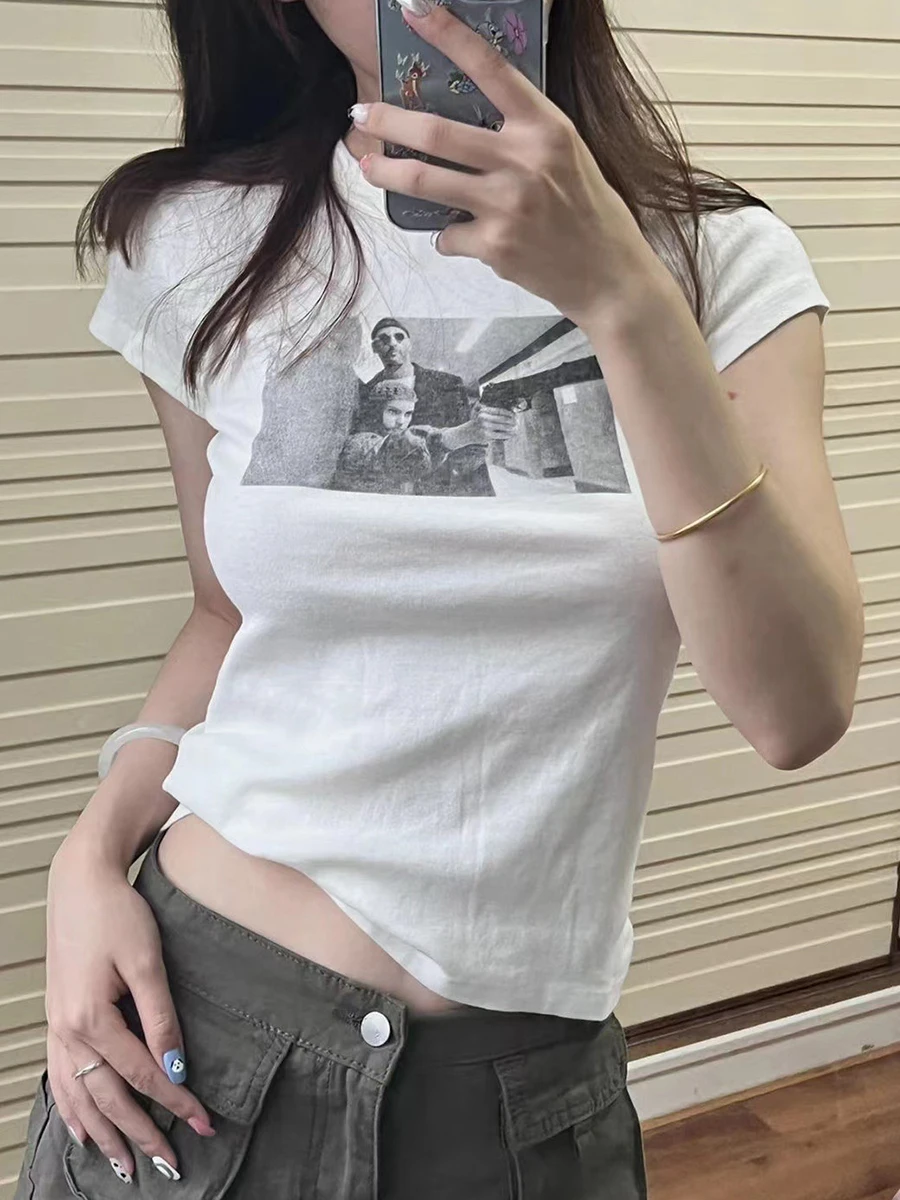 Vintage Graphic Print Slim T-shirts Women 2023 Summer Round Neck Short Sleeve Cotton T Shirt Retro Streetwear Classic Tops Chic