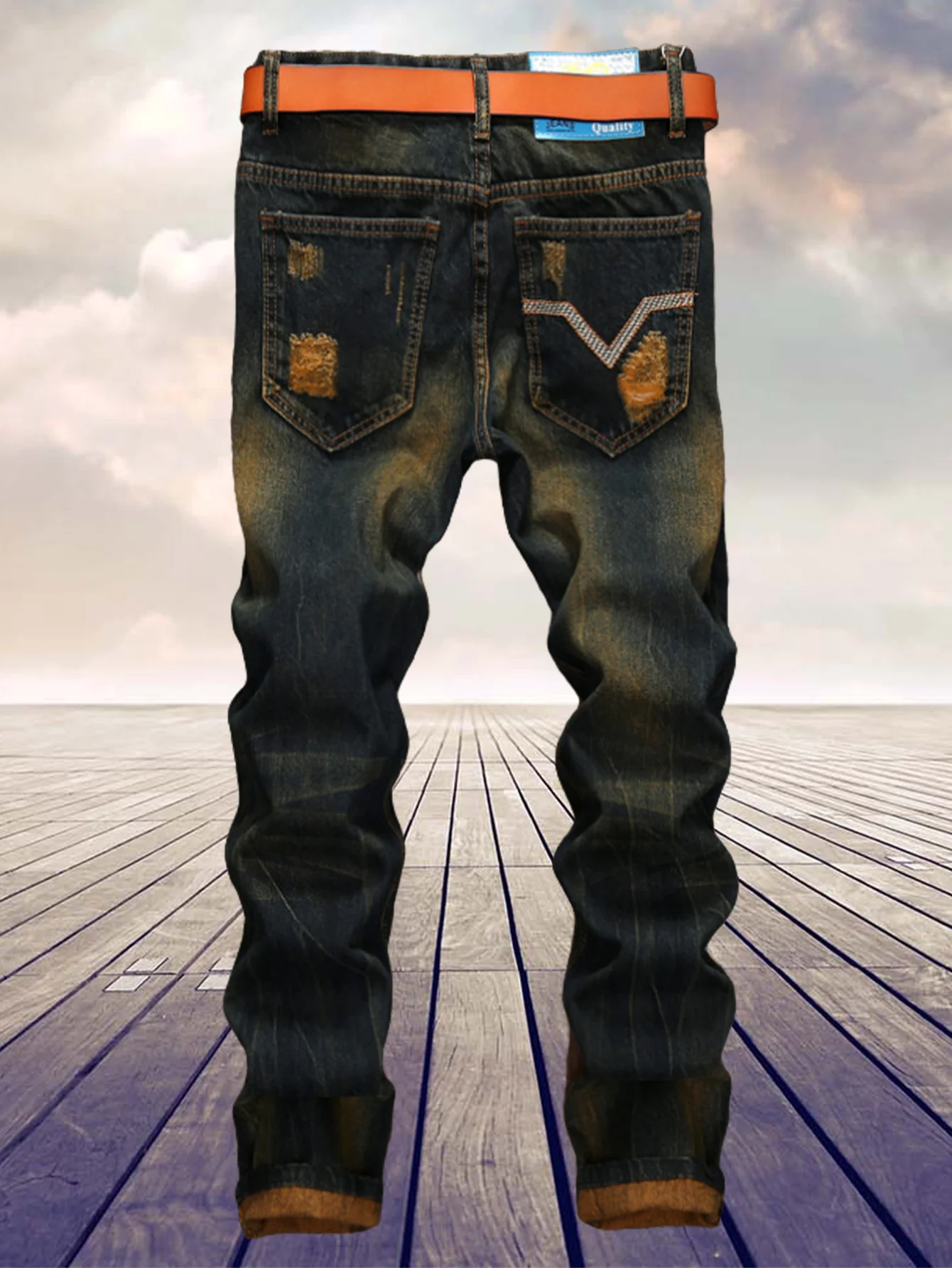 American retro personality makes old men's straight jeans - Image 2