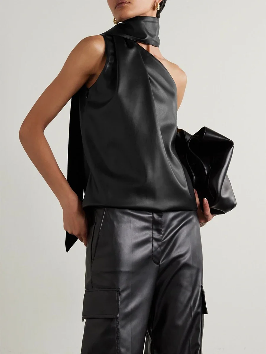 Gymystars 2026 New Summer Sleeveless Asymmetric Black Vest Tops Original Creation Solid Color High Neck Top For Women