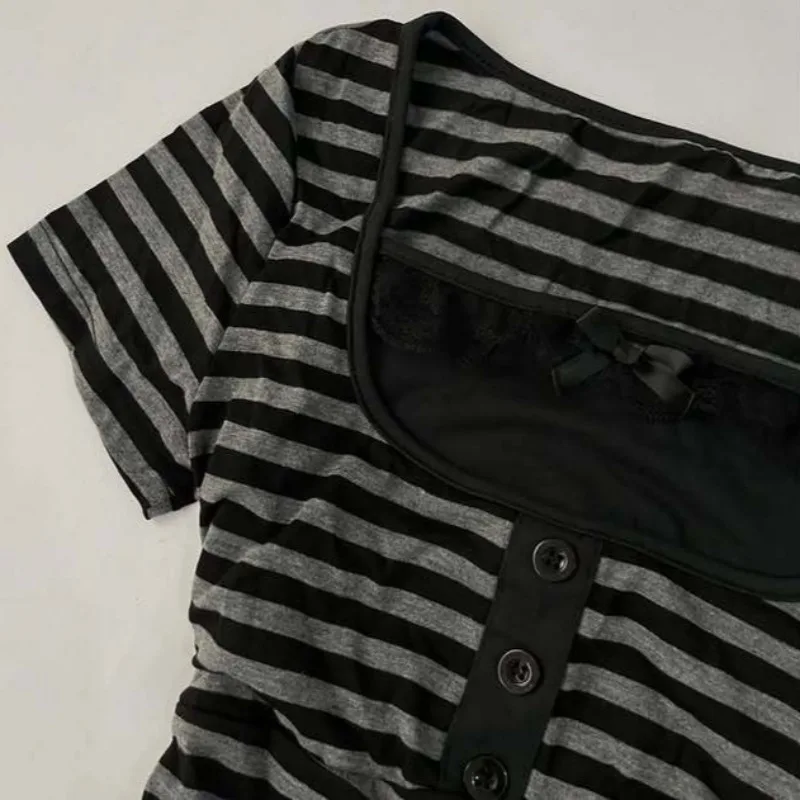 Vintage Slim Lace T-shirt Solid Color Casual Pattern Commuter High Street Fashion Y2K Cropped Top Trash Punk Hop Women's T-shirt - Image 5