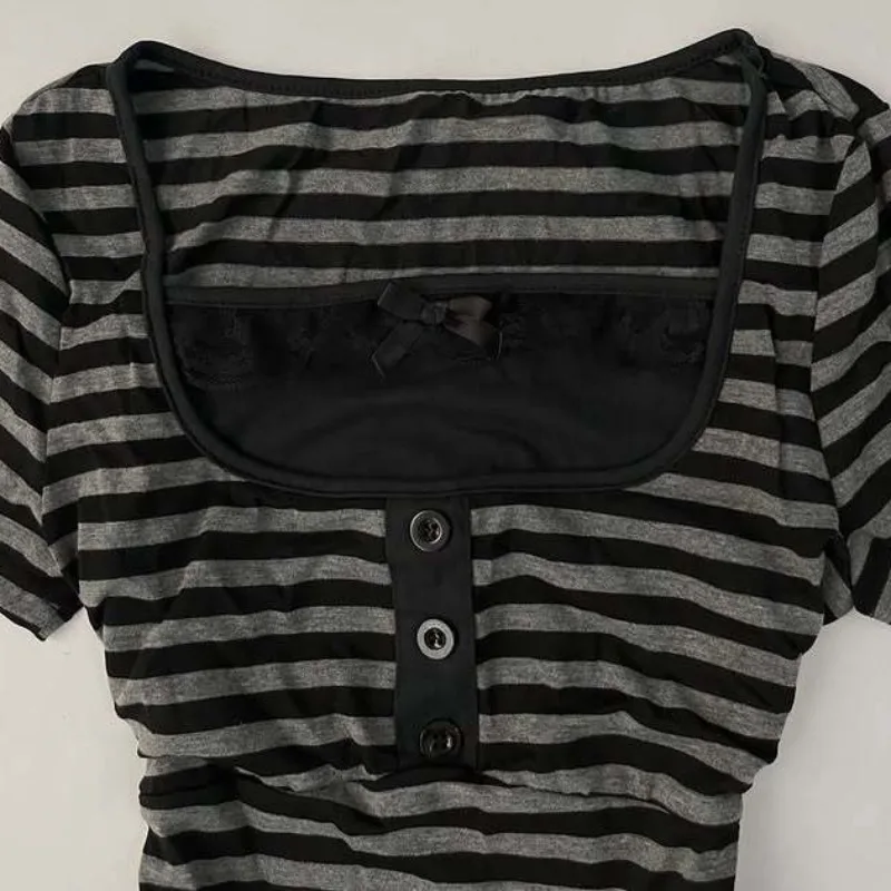Vintage Slim Lace T-shirt Solid Color Casual Pattern Commuter High Street Fashion Y2K Cropped Top Trash Punk Hop Women's T-shirt - Image 4