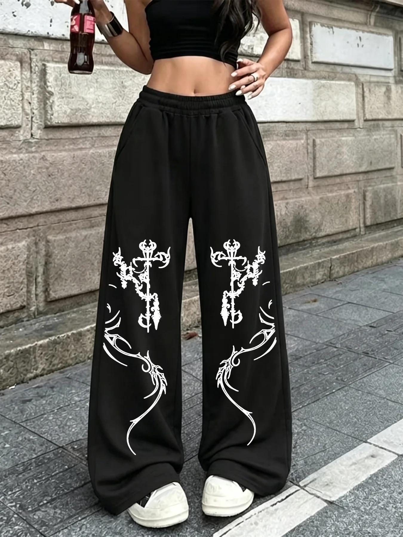 New Women's Plus Size Gothic-style Print Pants Fleece Elastic Waist Straight Leg Sweatpants Fashionable and Versatile