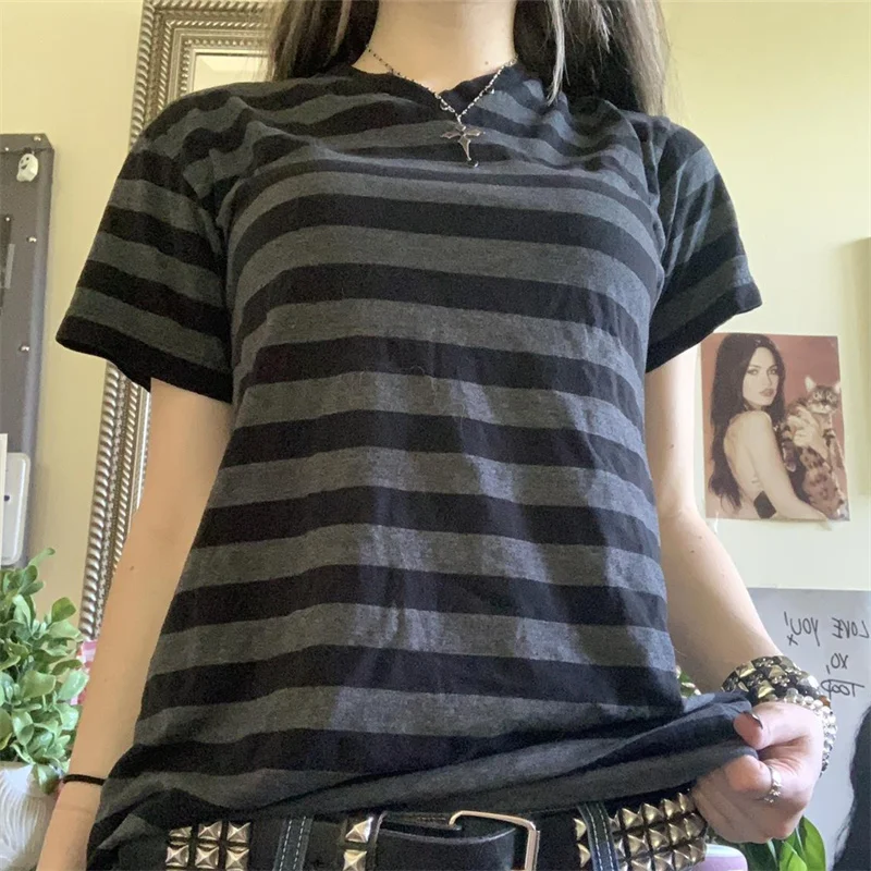 Y2K Aesthetic Fairy Grunge T-shirt 90s Striped Short Sleeve Pullover Tees Aesthetic Grunge Gothic Clothing Streetwear
