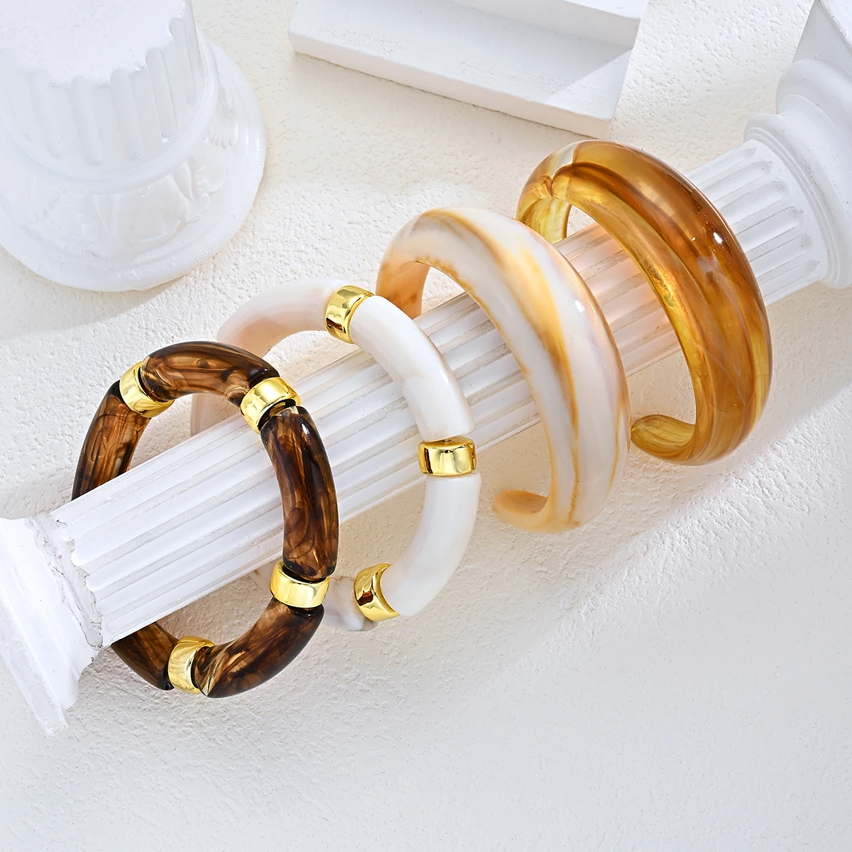 4Pcs Resin Bamboo Curve Bracelet Set For Women Amber White Chunky Trendy Acrylic Cuff Bangles Party Daily Wear Jewelry Gift 2026 - Image 2