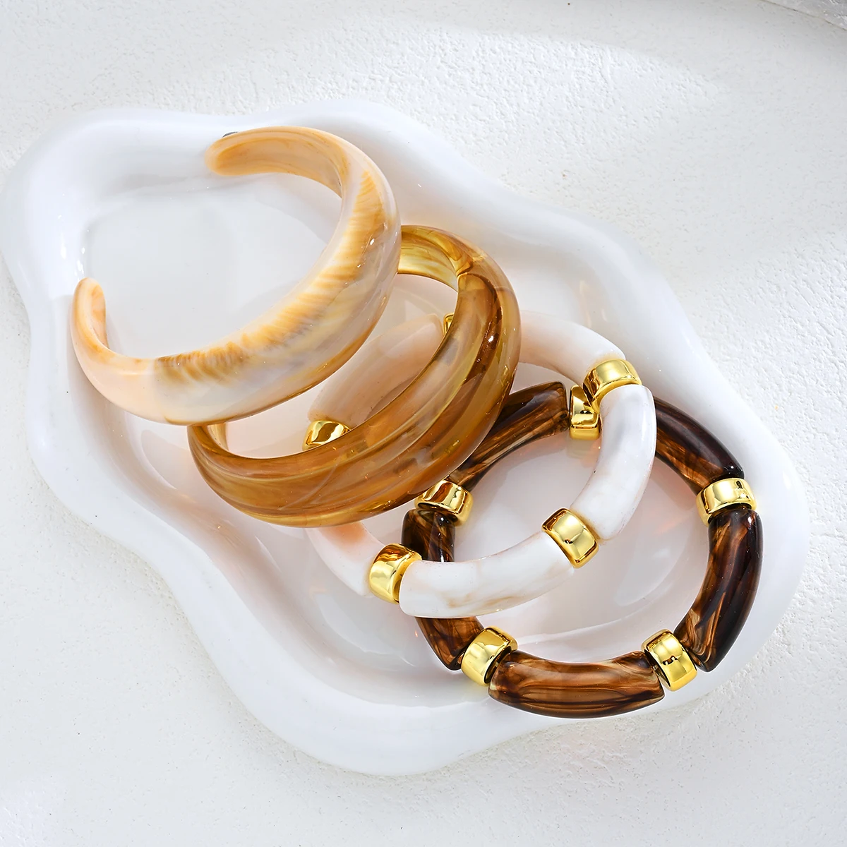 4Pcs Resin Bamboo Curve Bracelet Set For Women Amber White Chunky Trendy Acrylic Cuff Bangles Party Daily Wear Jewelry Gift 2026 - Image 5